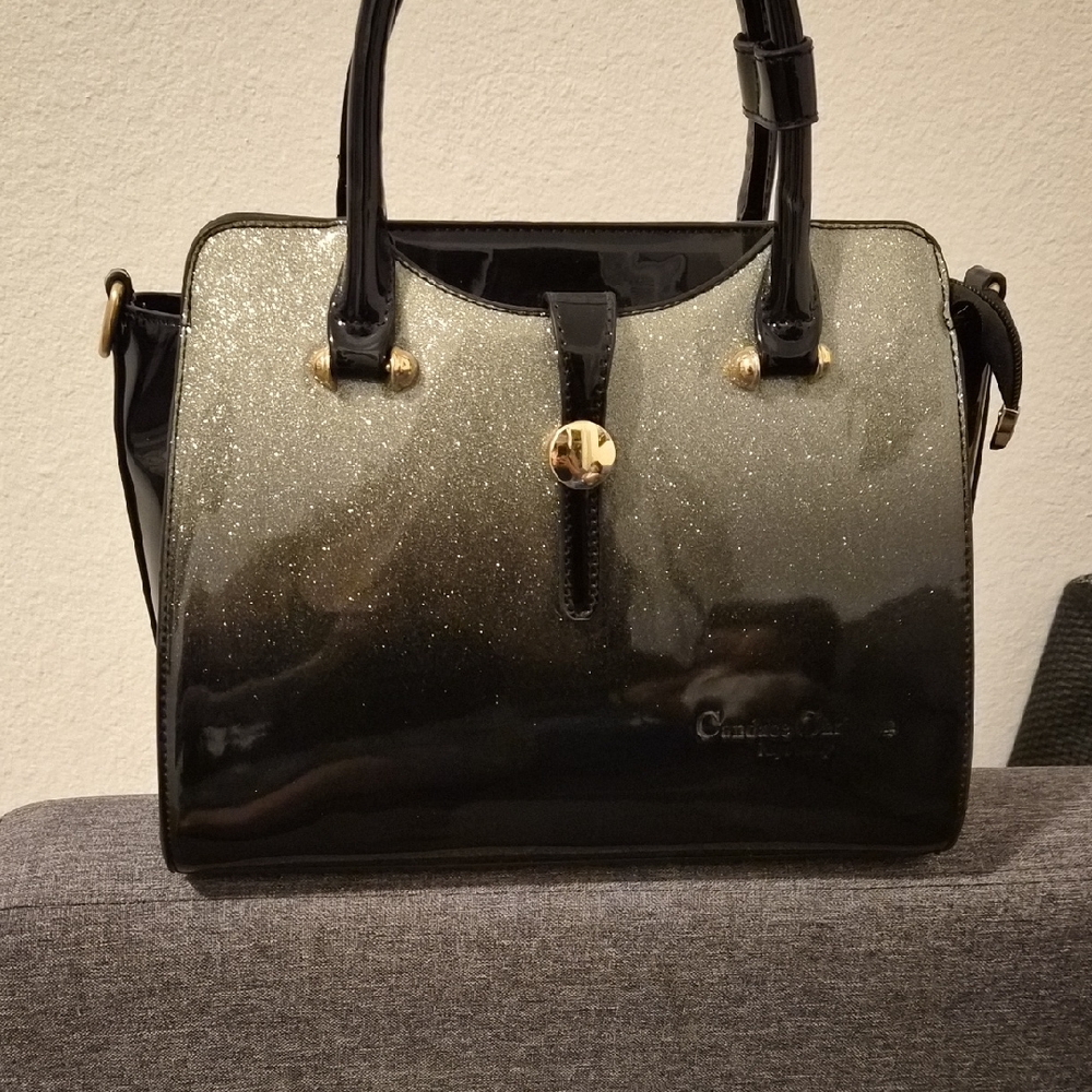 Chic Black and Gold Women's Handbag